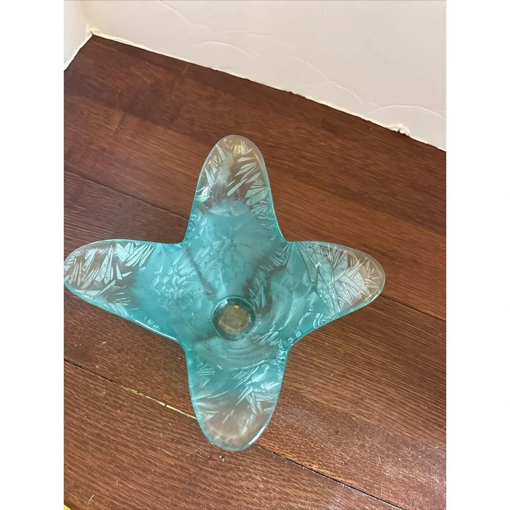 Vintage Art Glass Turquoise Etched/Frosted Tulip‎ Candle Holder